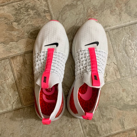 Nike running shoes - Picture 2 of 4